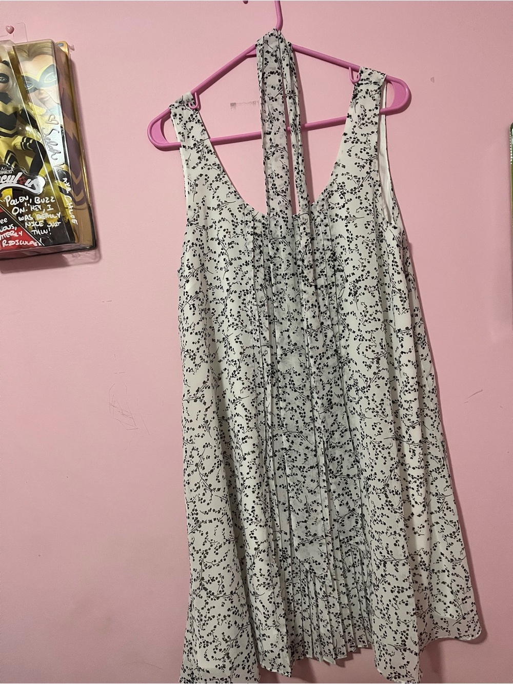 ⭐️RW&CO. Cream Dress with Black Floral Print
